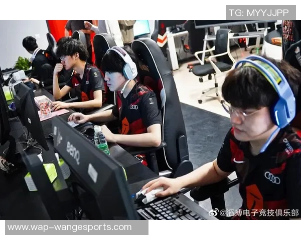 JDG战队在S15赛季的转型历程与CSGO的成功交织纪实 JDG战队在S15赛季的转型历程与CSGO的成功交织纪实